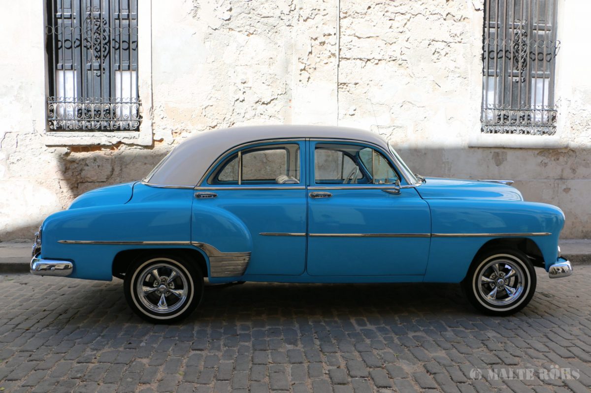 Antique car in Cuba